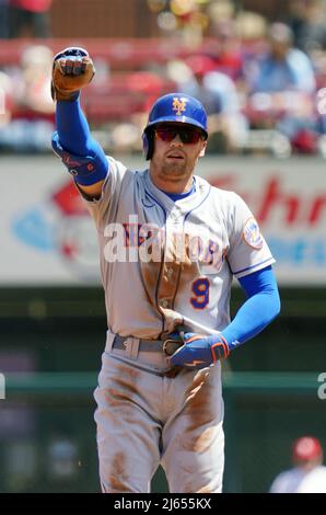 St. Louis, United States. 27th Apr, 2022. New York Mets Brandon Nimmo  jesters to his dugout after hitting a two RBI double in the second inning  against the St. Louis Cardinals at