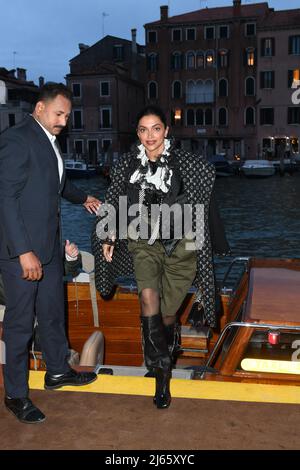 Deepika Padukone Is A Venetian Vision Come To Life In A Glorious Louis  Vuitton Look To Celebrate Louis Vuitton At The 59th Venice Biennale