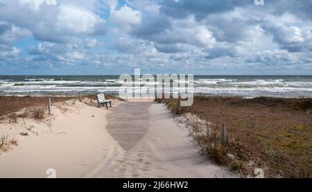 Strand und Ostsee bei Baabe, Ostseeinsel Ruegen, Mecklenburg-Vorpommern ...