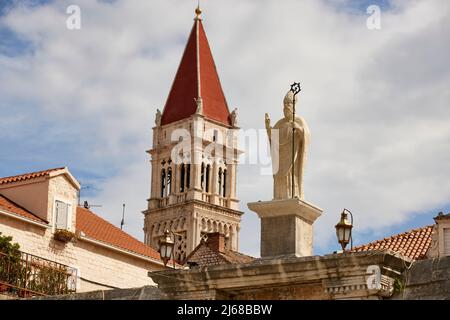 Trogir in Croatia central Adriatic coast, old town landmark St. Lawrence Cathedral and Bell Tower and St. John on the North Town Gate Stock Photo