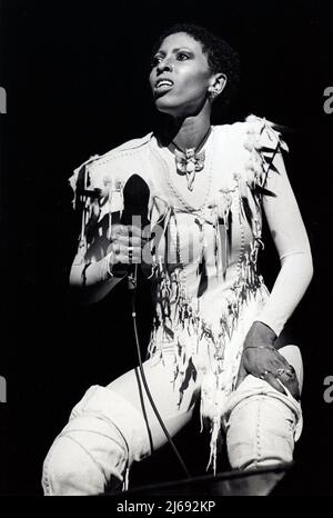 Nona Hendryx, the singer songwriter and former member of Patti Labelle and the Bluebelles performs onstage in Central Park in the mid 1970's. In Manhattan, New York City. Stock Photo