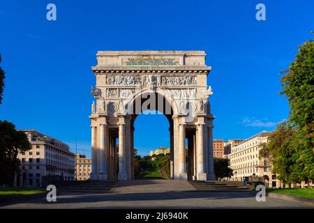 Arch of Victory, Piazza della Vittoria, Genova (Genoa), Liguria, Italy Stock Photo