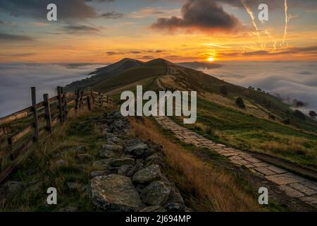 The Great Ridge at sunrise with cloud inversion from Mam Tor, Peak District National Park, Derbyshire, England, United Kingdom, Europe Stock Photo
