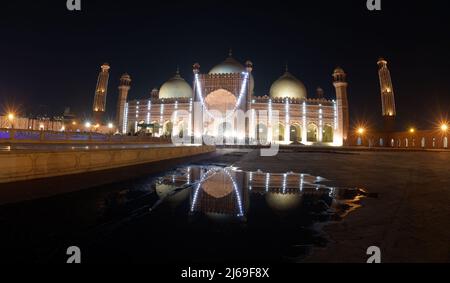 Aerial View To The Badshahi Mughal-era Congregational Mosque In Lahore ...