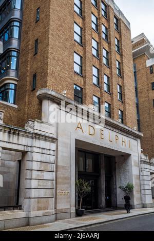 Adelphi Building London -  Art Deco Style Adelphi building in central London completed 1938 major refurbishment 2014. Architects Colcutt and Hamp. Stock Photo