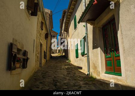 Picturesque street in Hum, smallest town in the World, in Croatia Stock ...