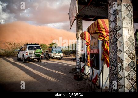 April 14, 2022, Dollow, Jubaland, Somalia: A petrol station in Dullow, Jubaland, southwest Somalia, right before it is hit by a sandstorm. (Credit Image: © Sally Hayden/SOPA Images via ZUMA Press Wire) Stock Photo