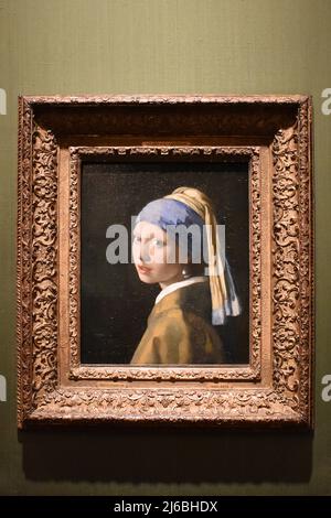 Johannes Vermeer (1632-1675). Dutch painter. The Milkmaid, c, 1660