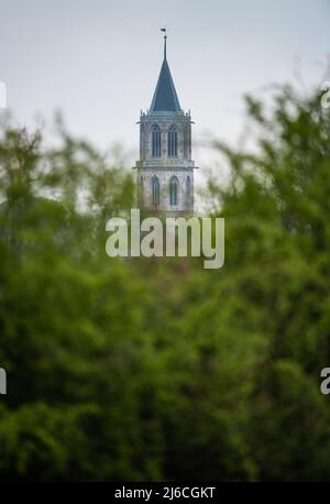 30 April 2022, Baden-Wuerttemberg, Rottweil: The chapel church in the morning light. Photo: Silas Stein/ Stock Photo