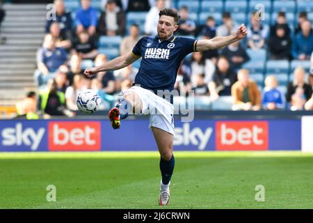 LONDON, UK. APR 30TH  Ryan Leonard of Millwall in action during the Sky Bet Championship match between Millwall and Peterborough at The Den, London on Saturday 30th April 2022. (Credit: Ivan Yordanov | MI News) Credit: MI News & Sport /Alamy Live News Stock Photo