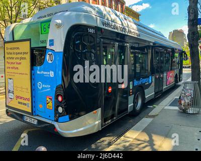 Paris, France, Electric CIty RATP Bus on Street, rear, Public transport bus, energie economie france ecologic, french environmental program Stock Photo