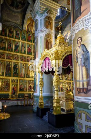 Kazan - June 16, 2021: Inside the Annunciation Cathedral, Kazan, Tatarstan, Russia. Luxury ornate interior of Russian Orthodox church, old landmark of Stock Photo