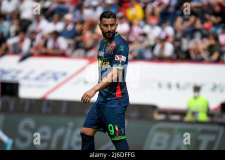 Lecce's Massimo Coda portrait  during  LR Vicenza vs US Lecce, Italian soccer Serie B match in Vicenza, Italy, April 30 2022 Stock Photo