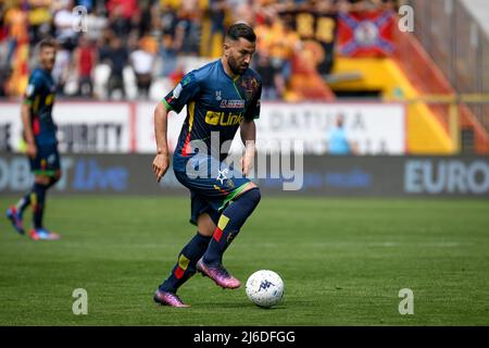 Romeo Menti stadium, Vicenza, Italy, April 30, 2022, Lecce's Massimo Coda portrait in action  during  LR Vicenza vs US Lecce - Italian soccer Serie B match Stock Photo