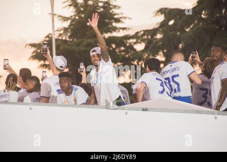 Real Madrid has been proclaimed champion of the League this Saturday after defeating Real Club Deportivo Espanyol by four goals to nil. The goals from Rodrygo, twice, Marco Asensio and Karim Benzema were enough to defeat the parakeet team and achieve the long-awaited domestic trophy. This is league number 35 in the history of the white team. Thus, the madridista team wins the fourth league title of the last decade and the second title of the year, which joins the Spanish Super Cup won in Arabia and which could be accompanied by the Champions League if it is able to come back next Wednesday to Stock Photo
