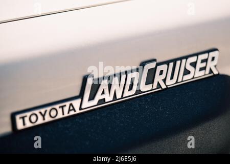 land cruiser logo font