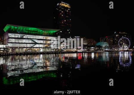 Night view of Darling Harbor in Sydney Stock Photo