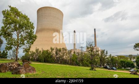 Callide power station near Biloela in queensland, australia, showing the cooling tower and chimney stacks Stock Photo