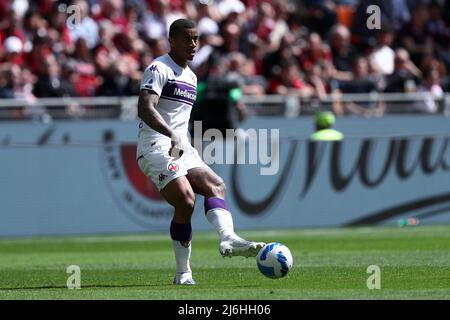 Igor Julio of Acf Fiorentina controls the ball during the Serie A match  between Juventus Fc and Acf Fiorentina Stock Photo - Alamy