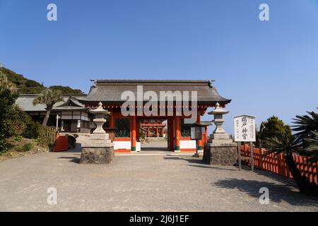 Udo Shrine 鵜戸神宮 (Udo-jingu), Nichinan, Miyazaki, Japan.  A cliffside Shinto shrine, a nationally desginated place of scenic beauty. Stock Photo