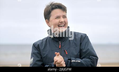 Edinburgh Scotland, UK May 02 2022. Scottish Conservative leader Douglas Ross and former leader Ruth Davidson in Portobello on the campaign trail ahead of Thursday’s local government elections. credit sst/alamy live news Stock Photo