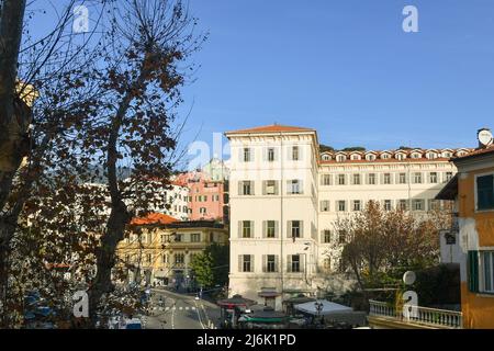 High-angle view of Piazza Eroi Sanremesi with the medieval town called 'La Pigna' in a sunny winter day, Sanremo, Imperia, Liguria, Italy Stock Photo