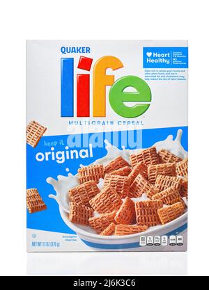 IRVINE, CALIFORNIA - 21 APR 2022: A Box of Quaker Life Multigrain Cereal. Stock Photo