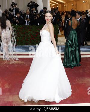 New York, NY, USA. 2nd May, 2022.Evan Spiegel, Miranda Kerr at arrivals for  Met Gala Costume Institute Benefit and Opening of In America: An Anthology  of Fashion - Part 1, The Metropolitan