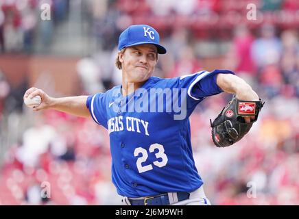 St. Louis, United States. 03rd May, 2022. Kansas City Royals starting pitcher Zack Greinke delivers a pitch to the St. Louis Cardinals in the first inning at Busch Stadium in St. Louis on Monday, May 2, 2022. St. Louis defeated Kansas City, 1-0. Photo by Bill Greenblatt/UPI Credit: UPI/Alamy Live News Stock Photo