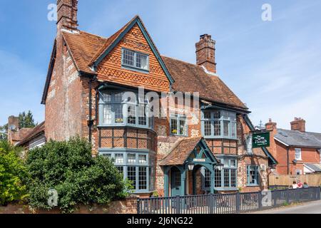 The Plough Inn, Longparish, Hampshire, England, United Kingdom Stock Photo