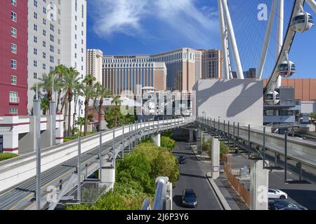 Nevada USA 09-05-21 View of the elevated lines of the Las Vegas Monorail that has seven stations that depart from MGM Grand to the SAHARA Hotel Stock Photo