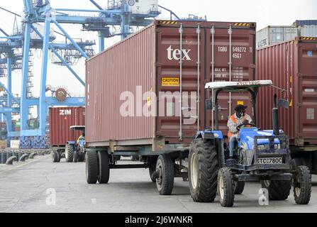 KENYA, Mombasa, seaport, CT-1 Container terminal , tractor and trailer with tex container / KENIA, Mombasa, Seehafen, CT-1 Containerterminal Stock Photo