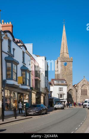 Tenby town centre, view of shops in St Julian's Street in the historic seaside town of Tenby, Pembrokeshire, Wales, UK Stock Photo