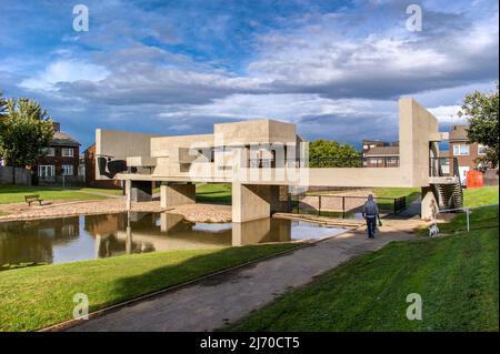 Apollo Pavilion, Peterlee, County Durham, by Victor Pasmore, 1969 See also C57P2K Stock Photo