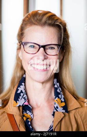 05 May 2022, Berlin: Leslie Malton, actress, participates in the Green Actors Lounge 2022. Photo: Christoph Soeder/dpa Stock Photo