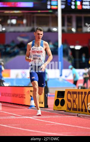 George Mills participating in the Belgrade 2022 World Indoor Championships in the 1500 meters. Stock Photo