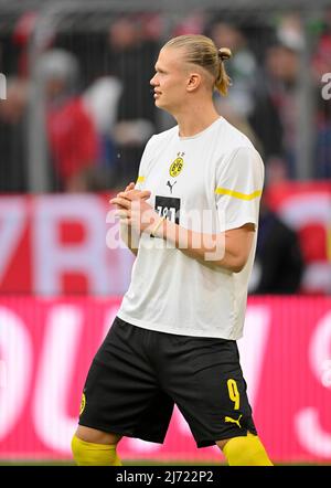 Erling Haaland Borussia Dortmund BVB (09) beim Aufwaermen, Training, Allianz Arena, Muenchen, Bayern, Deutschland Stock Photo