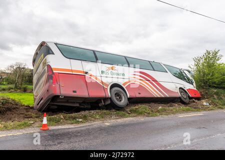 Bauravilla, West Cork, Ireland. 5th May, 2022. A Bus Eireann school bus has gone off the road on the R593 Skibbereen to Drimoleague Road at Bauravilla. The bus was transporting children home from Skibbereen Community School and there were no injuries. Credit: AG News/Alamy Live News. Stock Photo