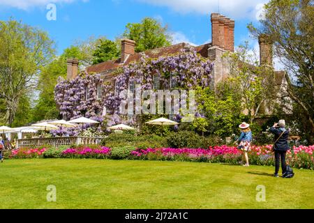 Pashley Manor Gardens, East Sussex, UK, in spring Stock Photo
