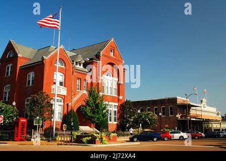 The town hall of Oxford, Mississippi Stock Photo - Alamy