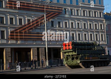 Moscow, Russia. 4th May, 2022. A Buk-M3 missile systems heads for Red Square during a night rehearsal for the upcoming Victory Day parade set to mark the 77th anniversary of the victory over Nazi Germany in World War II in Moscow, Russia Stock Photo