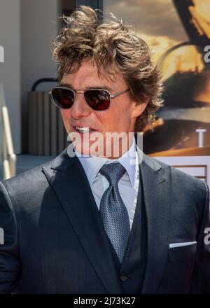 220504-N-VW723-1128 NAVAL AIR STATION NORTH ISLAND (May 04, 2022) Tom Cruise walks the red carpet for the advance premiere of Top Gun: Maverick on Naval Air Station North Island (NASNI), California, May 4. Top Gun: Maverick, set to release worldwide on May 27,  features U.S. Navy and U.S. Marine Corps pilots and was shot on multiple ships and facilities including NASNI, Naval Air Station Whidbey Island, USS Abraham Lincoln (CVN 72) and USS Theodore Roosevelt (CVN 71). (U.S. Navy photo by Mass Communication Specialist 2nd Class Keenan Daniels/released) Stock Photo