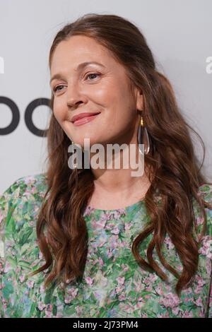 Drew Barrymore at arrivals for Variety's 2022 Power of Women: New York