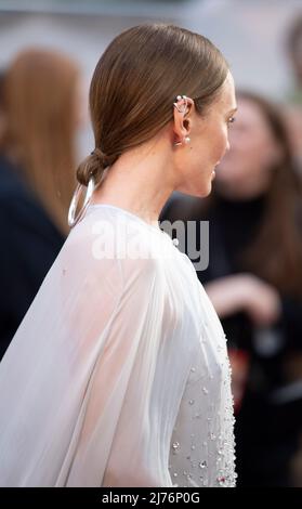 Laura Haddock attends the world premiere of 'Downtown Abbey: A New Era' at Cineworld Leicester Square on April 25, 2022 in London, England. Stock Photo