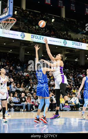 Liz Cambage (1 Los Angeles Sparks) talks to teammates during the WNBA