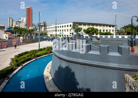 GUAYAQUIL, ECUADOR - APRIL 13, 2022: View of the Malecon 2000 and the Guayas River in Guayaquil, second largest city in Ecuador. Stock Photo