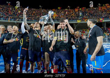 John Bjorkengren (US Lecce) celebrates for the championship