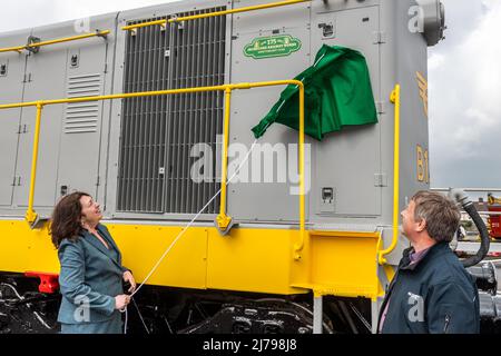 Inchicore, Dublin, Ireland. 7th May, 2022. Irish Rail celebrated the 175th Anniversary of its Inchicore Works today by holding an Open Day for the public. Thousands of people attended from early in the morning, looking around the works at the locomotives, repair shops and rolling stock. The US Ambassador to Ireland, Claire D. Cronin, named locomotive B134, which Irish Rail has donated to the RPSI. Credit: AG News/Alamy Live News. Stock Photo