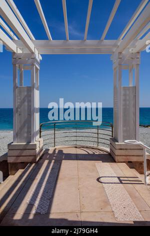 Nizza, Strand, Pergola // Nice, Beach, Pergola Stock Photo