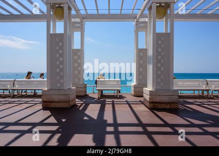 Nizza, Strand, Pergola // Nice, Beach, Pergola Stock Photo